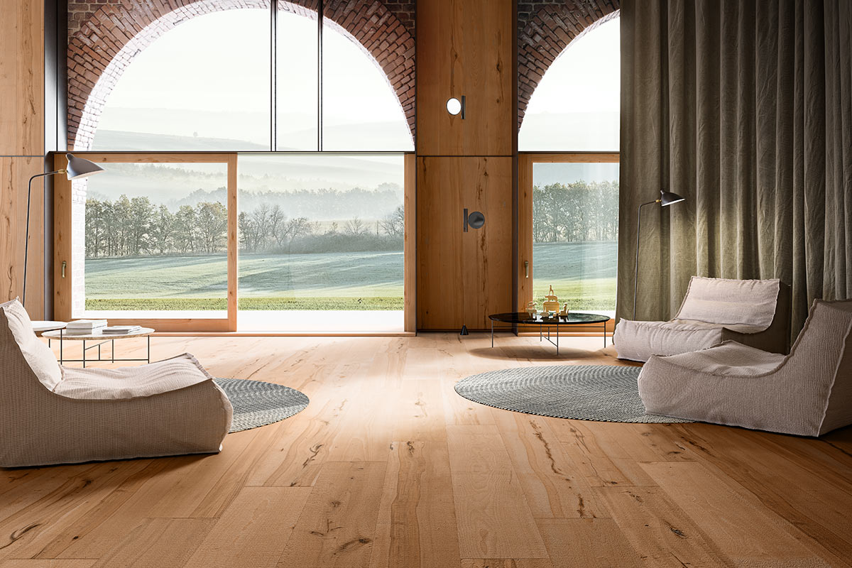 pavimento in legno chiaro itlas